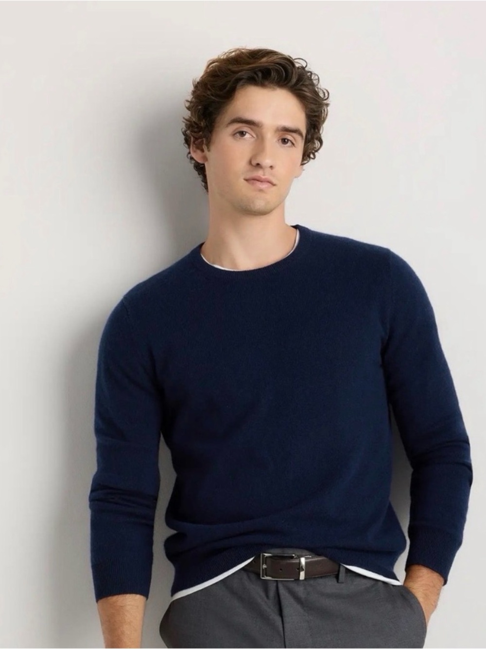 Quince Men’s 100% Mongolian Cashmere Crewneck Sweater Navy Blue Large